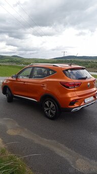 Predám MG ZS EMOTION 1.5 Benzín 78KW - 4