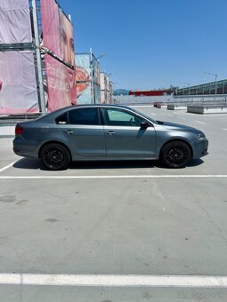 VW Jetta 1.6TDI 2012 - 4