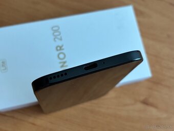 Honor 200 Lite - 4