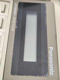 Kancelársky telefón Panasonic - 4