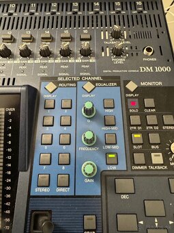YAMAHA DM 1000 V2 - digitálny mixpult - 4