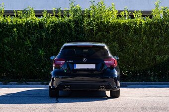 Mercedes-Benz A250 AMG Line - 4