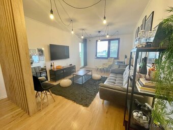 MH267-Predaj-Kvalitne zrekonštruovaný 3-izbový byt s loggiou - 4