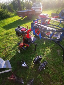 Predaj aj po jednom súčasti viď. fotky. - 4