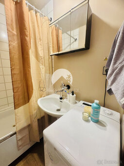 Reality KOMPLEX s.r.o., Vám ponúka 1 izbový byt vo VYHĽADÁVA - 4