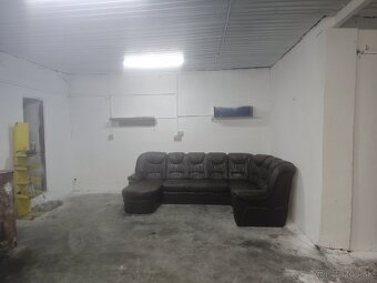 Garáž,dielňa na prenájom - 4