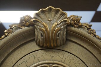 Starožitná vitrína - 4