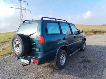 nissan terrano 2 2,7TD 74kw 4x4 - 4