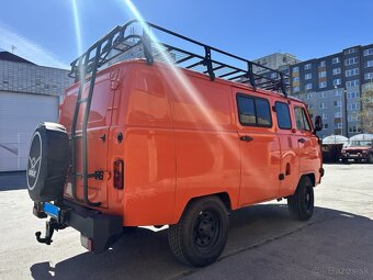 UAZ 3909 Expedition - 4