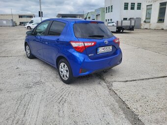 Toyota Yaris - 4