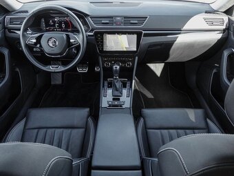Skoda Superb Combi 2.0 TDI DSG Laurin & Klement - 4