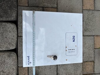 Rozvádzač, skrinka, elektroinštalačná skrinka - 4