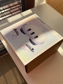 Quest 3 128GB + BOBOVR M3 Pro + PowerBank - 4