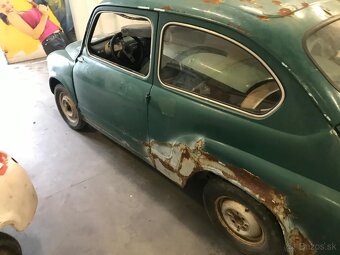 Veterány FIAT 600 D - 4