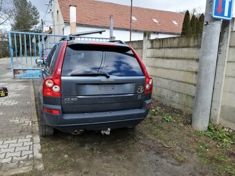 Volvo XC90 - 4