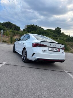 Predám Škoda Octavia 4 Vrs 2.0Tsi 180kw DSG DCC - 4