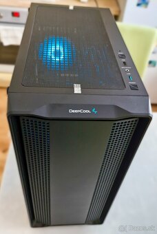 PC s Intel i7-6700, Asus Strix GTX 1060 6 GB - 4