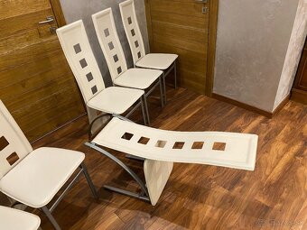 Jedálenské stoličky - 4