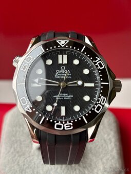 Omega Seamaster 300M, Rubber Strap, 42mm - 4