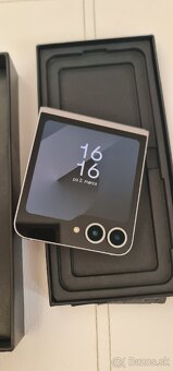 Predám Samsung Galaxy Z Flip 6 - 4