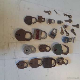 Stare kluce. zamky. - 4