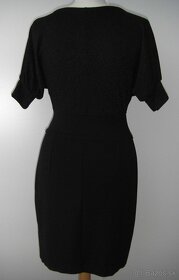 Krásne čierne šaty so zipsami - 4