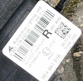 PREDNÉ SVETLA ORIGINAL FUL LED - SKODA- OPEL- LAND ROVER - 4