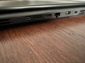 Herný notebook Lenovo LEGION Y7000 - 4
