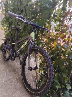 Bicykel Felt - 4
