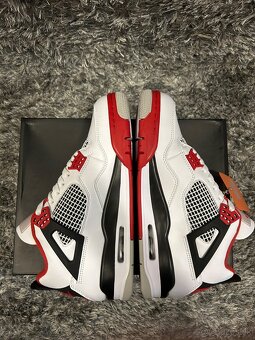 Air Jordan 4 Fire Red - 4