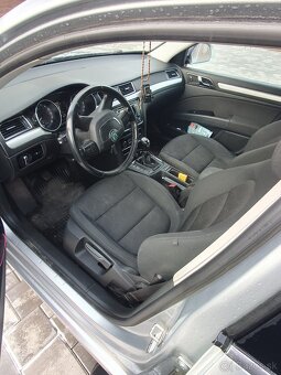 Super B 4×4 - 4