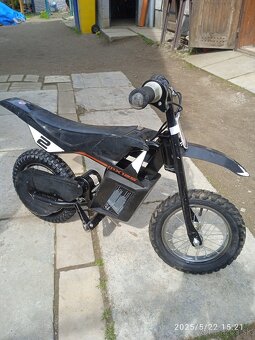 Elektrická motorka Rázvor MX125 - 4