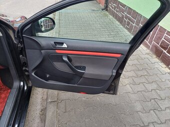 Predaj Volkswagen Golf VI, AC Kombi, RV: 2011 - 4