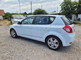 Kia ceed - 4