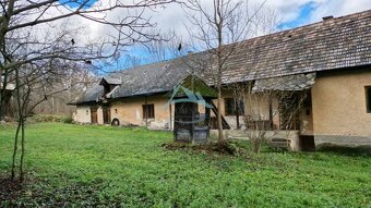 Pôvodný vidiecky dom v obci Veľký Lom v okrese Veľký Krtíš. - 4
