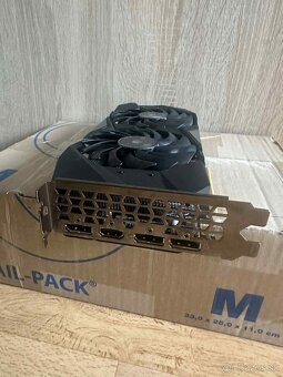 Gigabyte RTX 2070 (8GB GDDR6) - 4