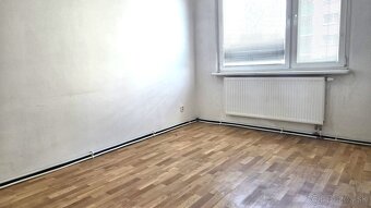 Rezervovane-Ponúkame na predaj 4-izbový byt s loggiou ma Zel - 4