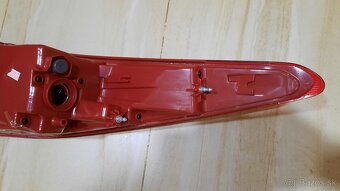 Ľavé zadné svetlo pre Kia Sportage QL. - 4