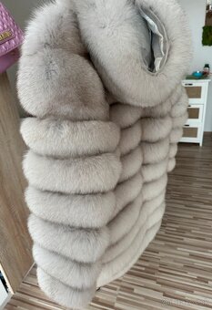 Nádherný luxusný kožuch z líšky - 4