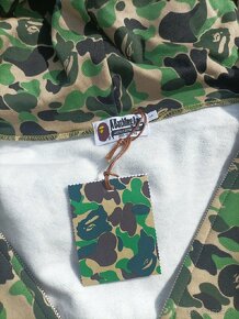 Mikina Bape Zelena veľkosť L sedí aj M - 4