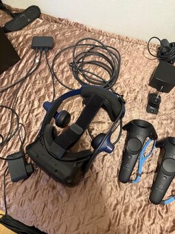 HTC Vive pro 2 + 1TB HDD + VR hry - 4
