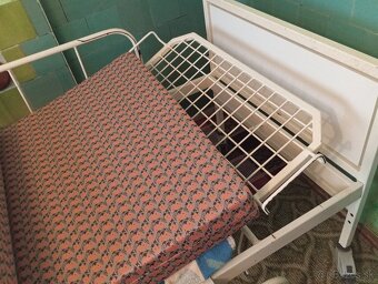 Predám polohovateľnú posteľ - 4