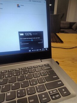 Pracovný notebook Lenovo s130 14igm. - 4