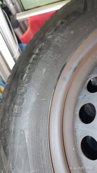 Konplet na diskoch 195/65 r15 letné (6-7mm) - 4