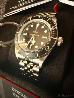 TUDOR Black Bay 41 Monochrome - 4