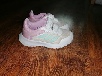 Botasky adidas 25 - 4