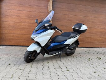 Honda Forza 125 - 4