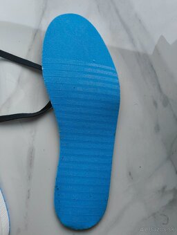 Air Jordan 1 High University Blue - 4