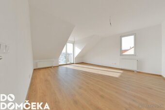 DO DOMČEKA | Jedinečný svetlý byt s panoramatickým výhľadom - 4