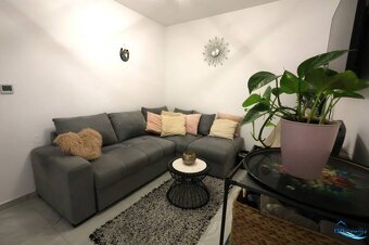 VIR - zariadený apartmánový dom na predaj - 4